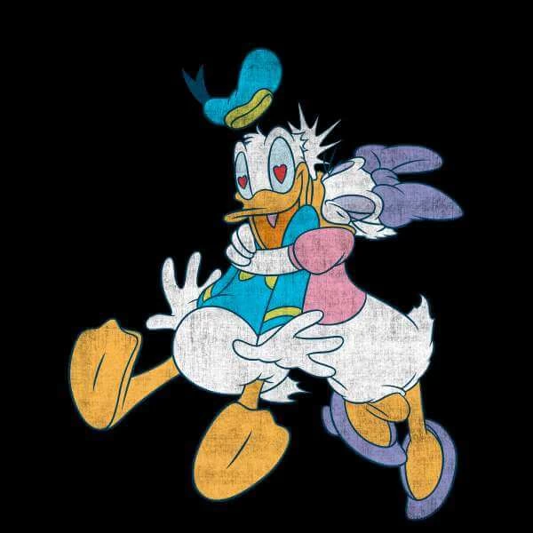 Sweat Homme Donald Et Daisy Duck Câlin (Disney) - Noir 4 Sweat Homme Donald Et Daisy Duck Câlin (Disney) - Noir – Image 2